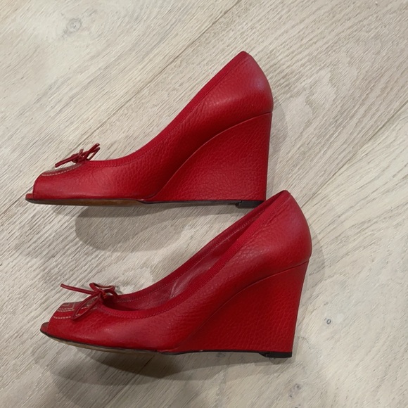 Gucci peep toe wedges - Picture 2 of 7